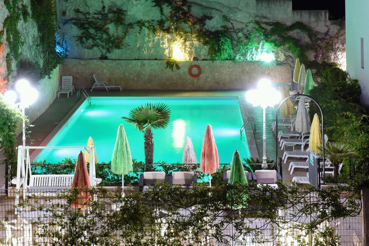 Hotel Timiama Пескичи Экстерьер фото
