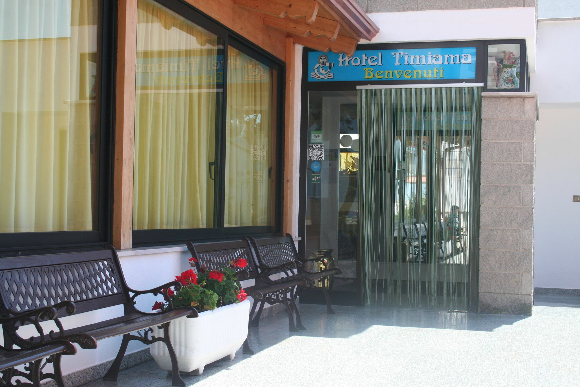 Hotel Timiama Пескичи Экстерьер фото